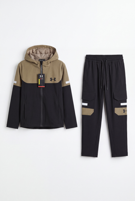 طقم رياضي - Under Armour