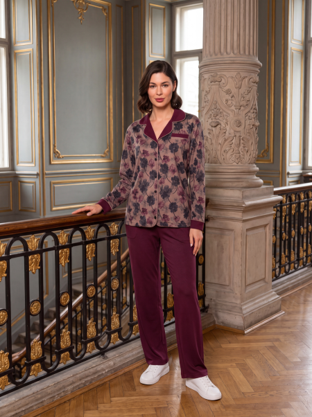 Floral Classic Women’s Pajama Set