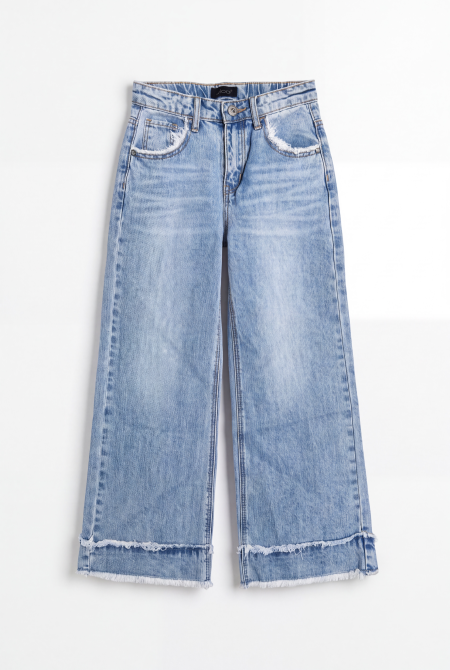 Distressed Wide Leg Jeans