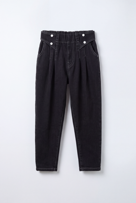 High Waist Tapered Jeans